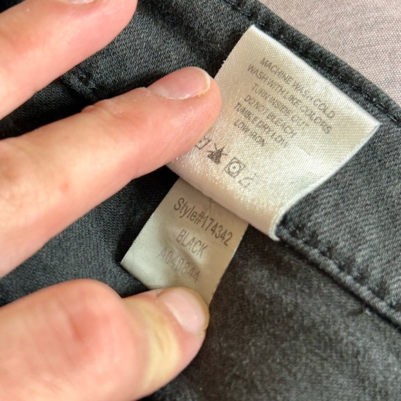 Lila Ryan Low Rise Black Stretch Skinny Jeans size 27 Petite Faux Front Pockets - Picture 6 of 9